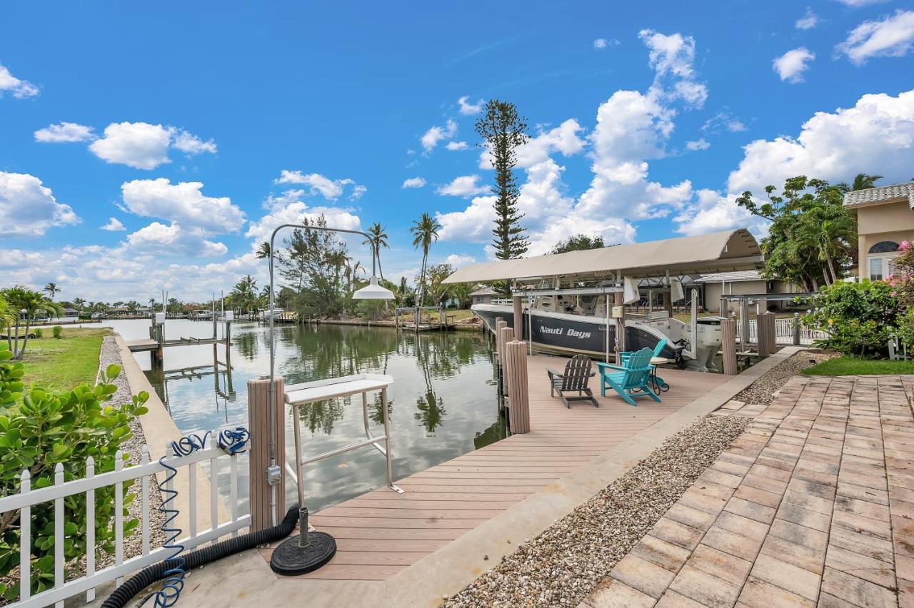 Sandcastles Of Marco Island Waterfront Private Pool Villa Exterior photo