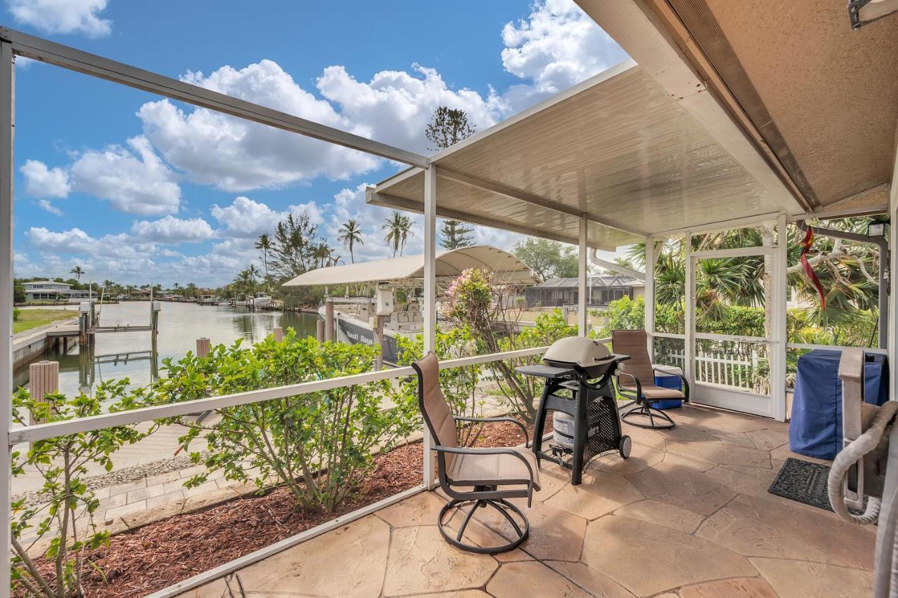 Sandcastles Of Marco Island Waterfront Private Pool Villa Exterior photo