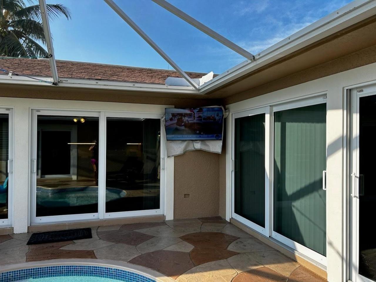 Sandcastles Of Marco Island Waterfront Private Pool Villa Exterior photo