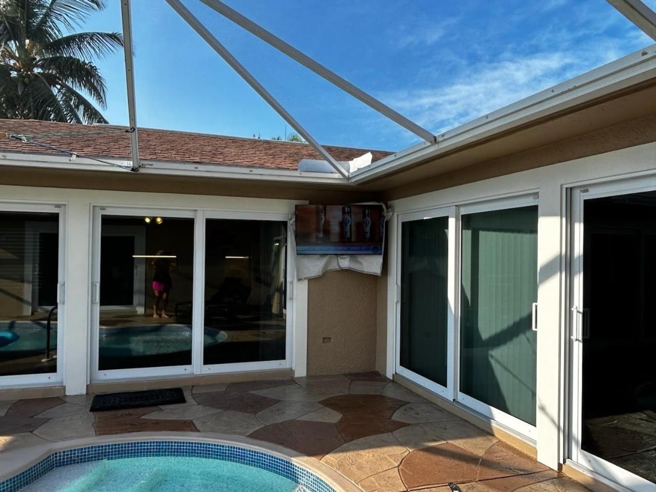 Sandcastles Of Marco Island Waterfront Private Pool Villa Exterior photo